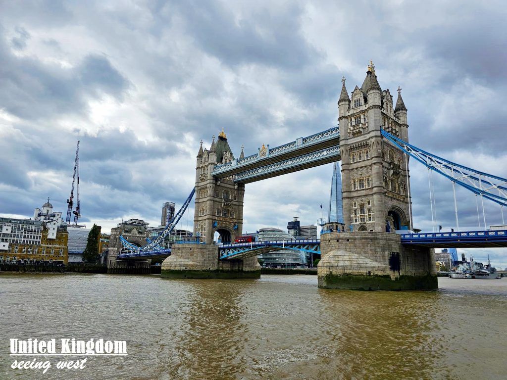 tower bridge