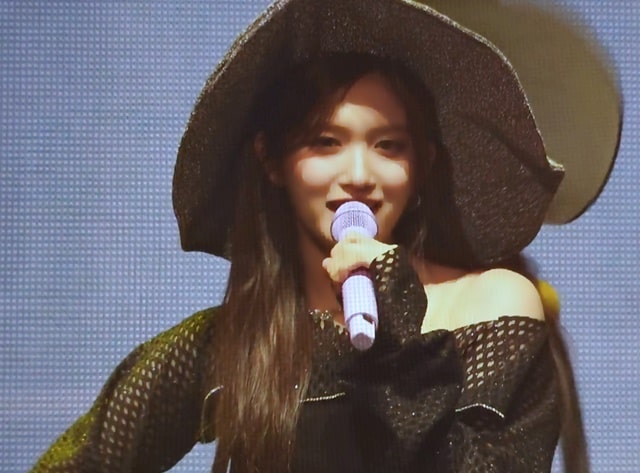leeseo1-min